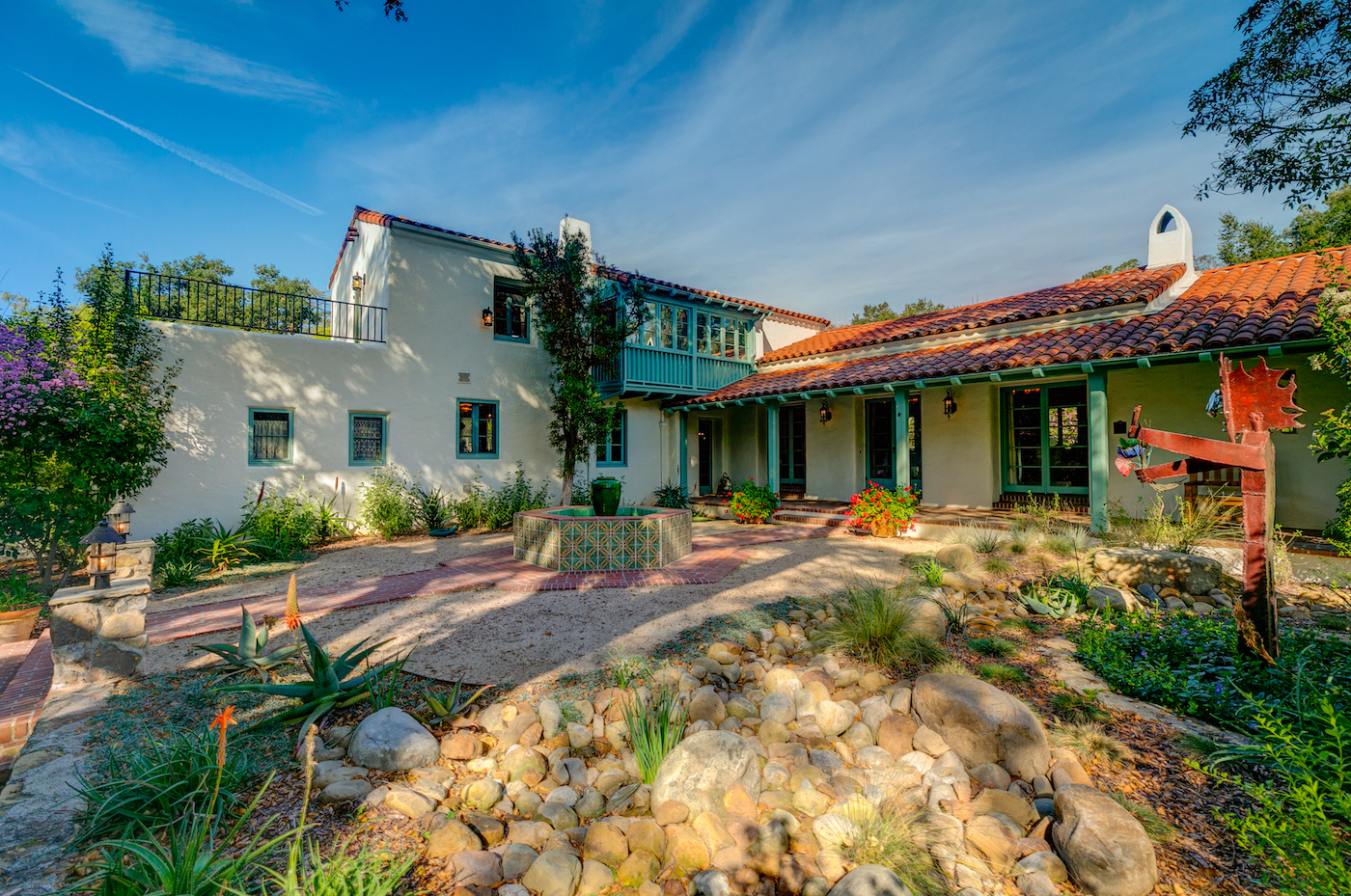 Ojai Music Festival’s Virtual Holiday Home Tour & Forreal Shopping